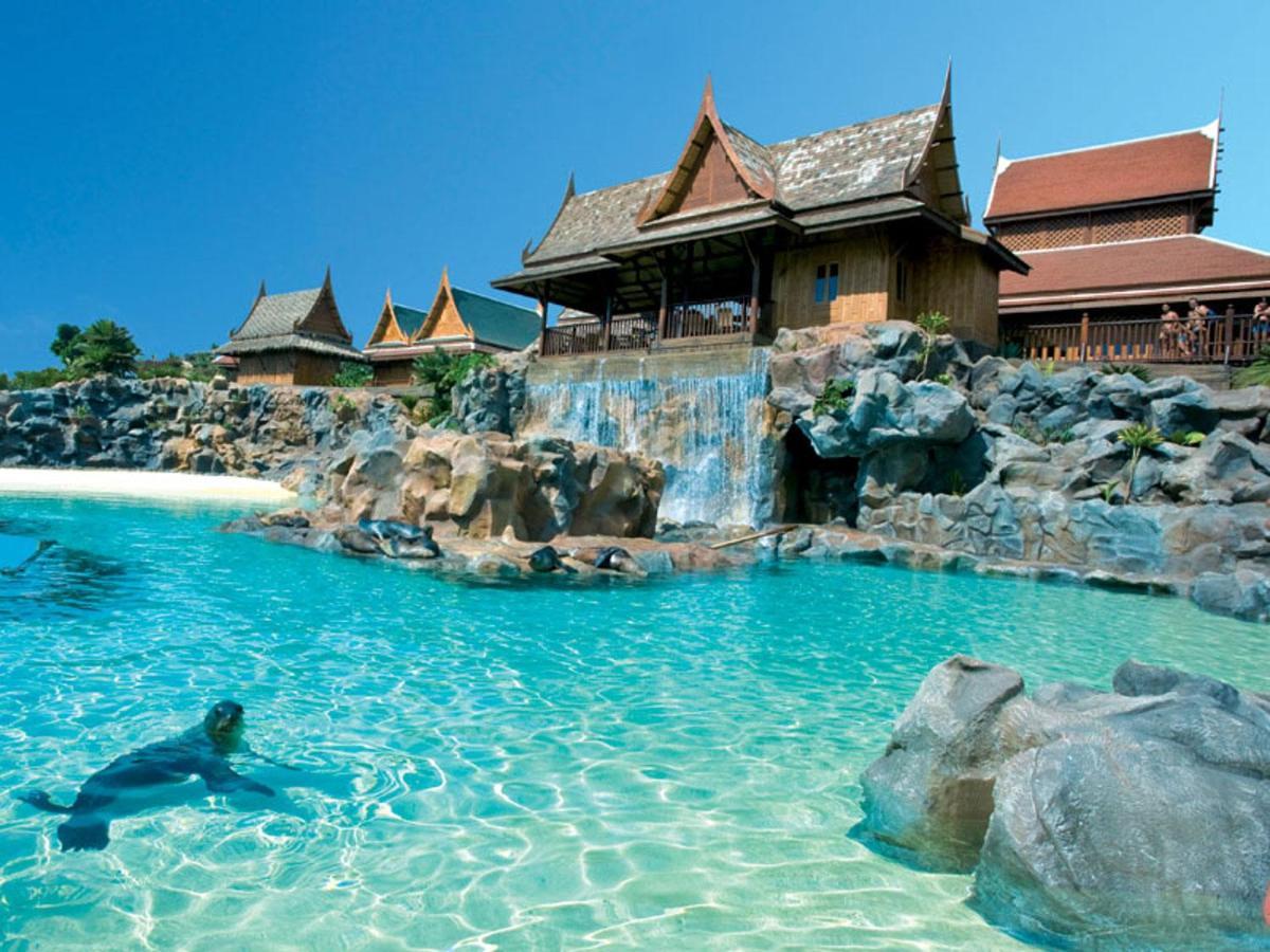 Comfortable Apartment Next To The Pools Адехе Екстериор снимка